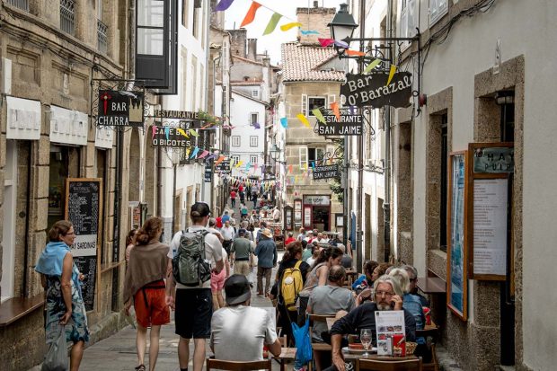 calle de tapas en Santiago de Compostela